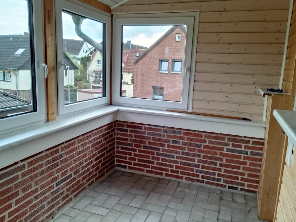 Thumbnail-Charmante 3-Zimmer-Dachgeschosswohnung mit Wintergarten in ruhiger Lage