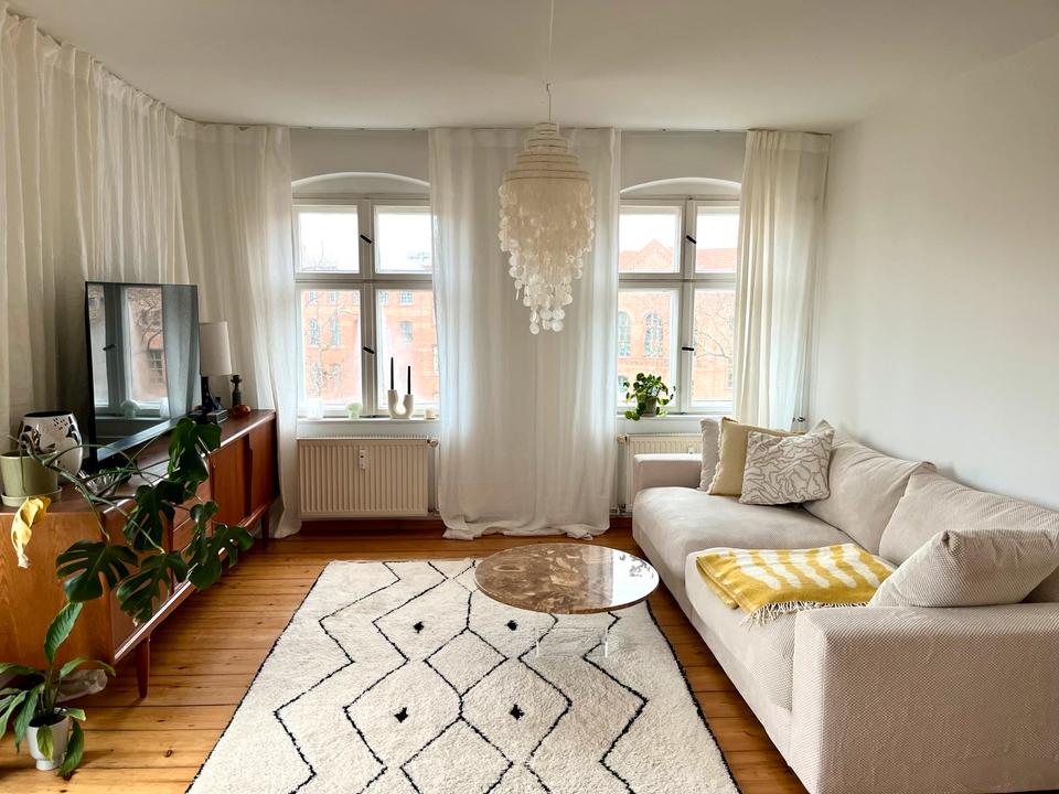 Thumbnail-Sublet 31.12-31.01 beautiful and bright 2room flat in Mitte