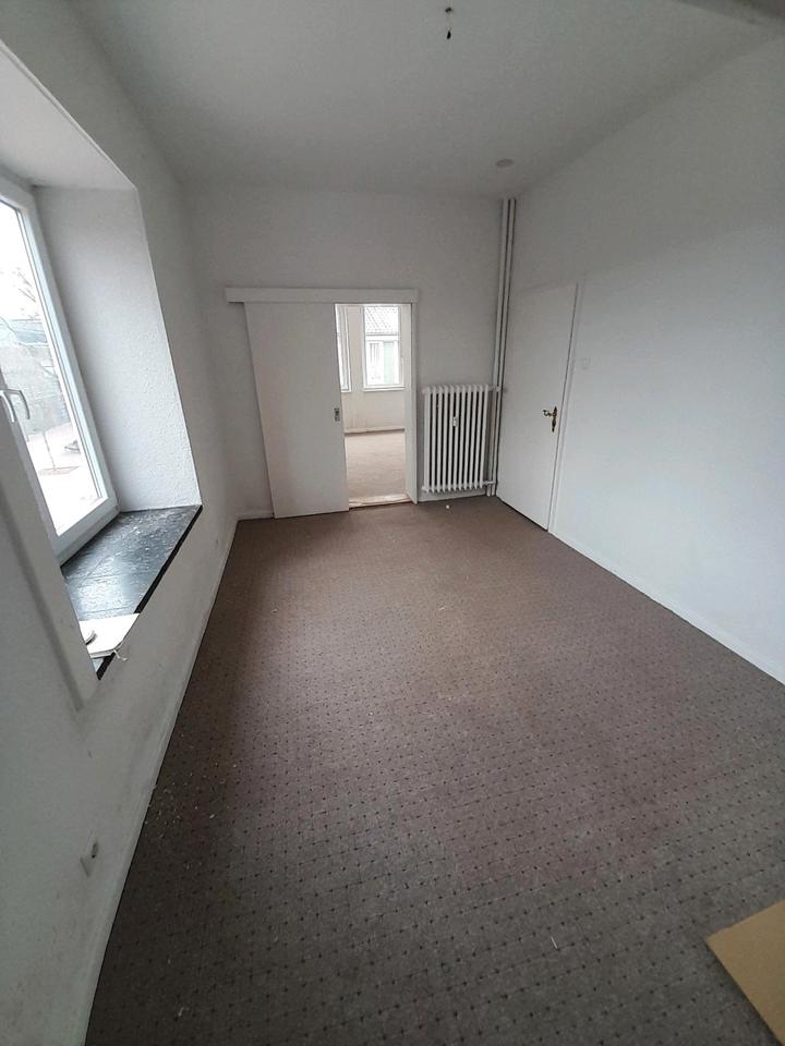 Thumbnail-3-ZIMMER-WOHNUNG in Salzgitter-Bad