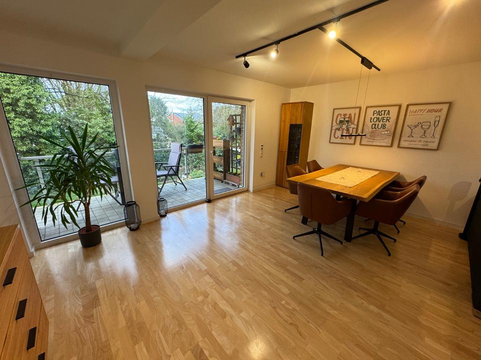 Thumbnail-Gepflegte 3-Zimmer-ETW mit großem Wohnbereich, Balkon&Stellplatz
