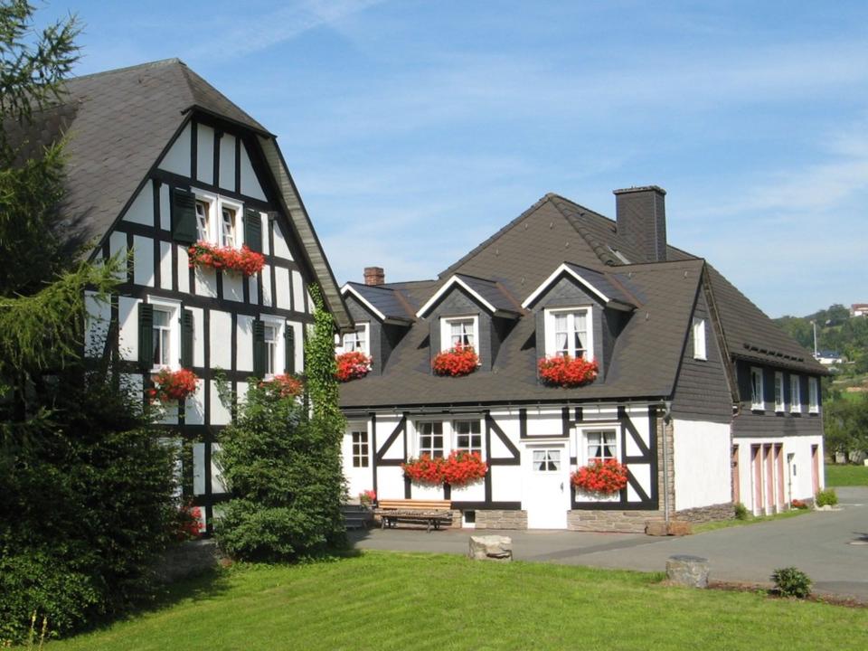 Thumbnail-**Ferienhaus für 18 P. nahe Sauerland, Ostern noch frei!**