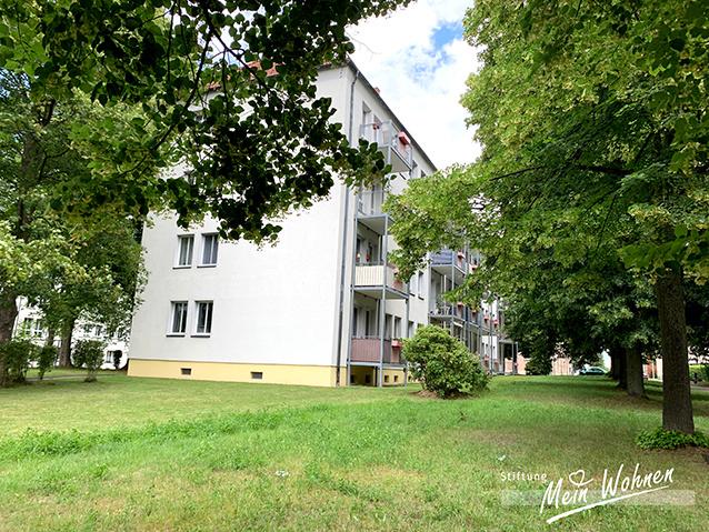 Thumbnail-2-Rwhg. mit Balkon, Tageslichtbad u. Blick in´s Grüne im liebevoll san. Altbau