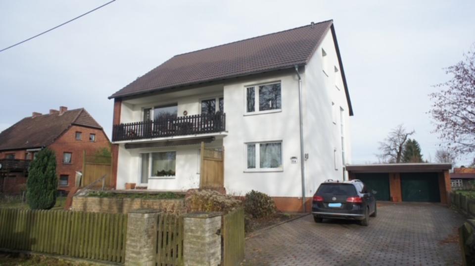 Thumbnail-Schöne 3-Zimmer-Wohnung mit Balkon, Garage und Gartenmitbenutzung