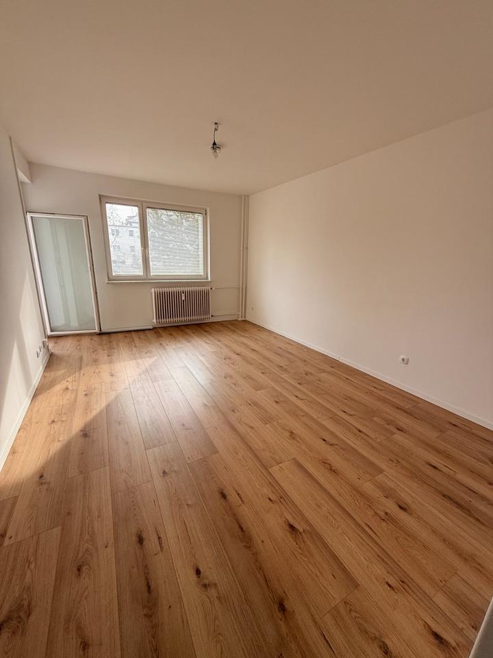 Thumbnail-2 - Zimmer Wohnung in Berlin-Lankwitz