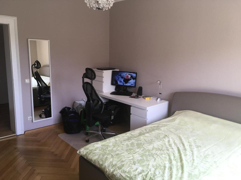 Thumbnail-Innsbrucker Ring Ramersdorf 2-Zimmer Wohnung Zentral große Küche