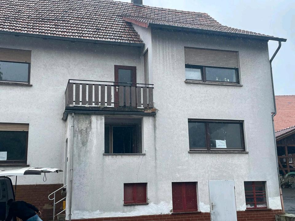 Thumbnail-Wohnhaus mit Nebengebäuden in Waldkappel Ortsteil