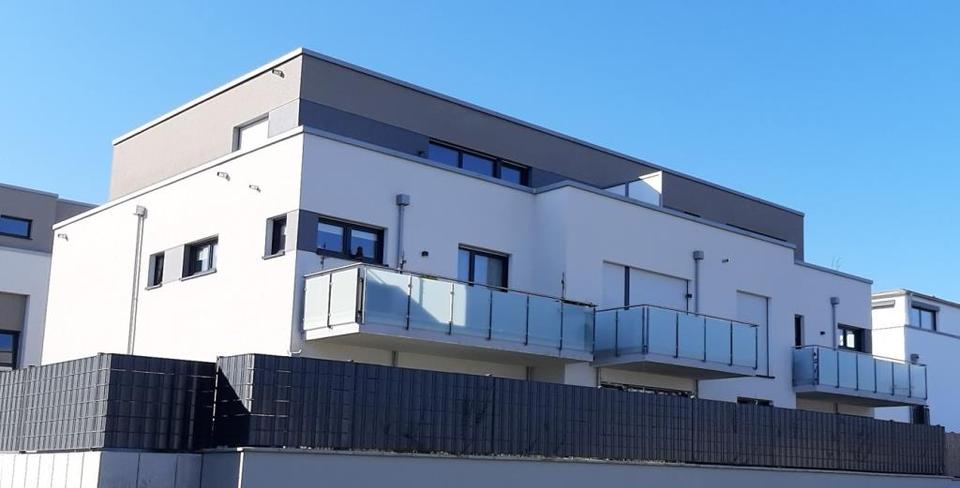 Thumbnail-Bei VIVAWEST die Sonnenstrahlen auf dem eigenen Balkon genießen.