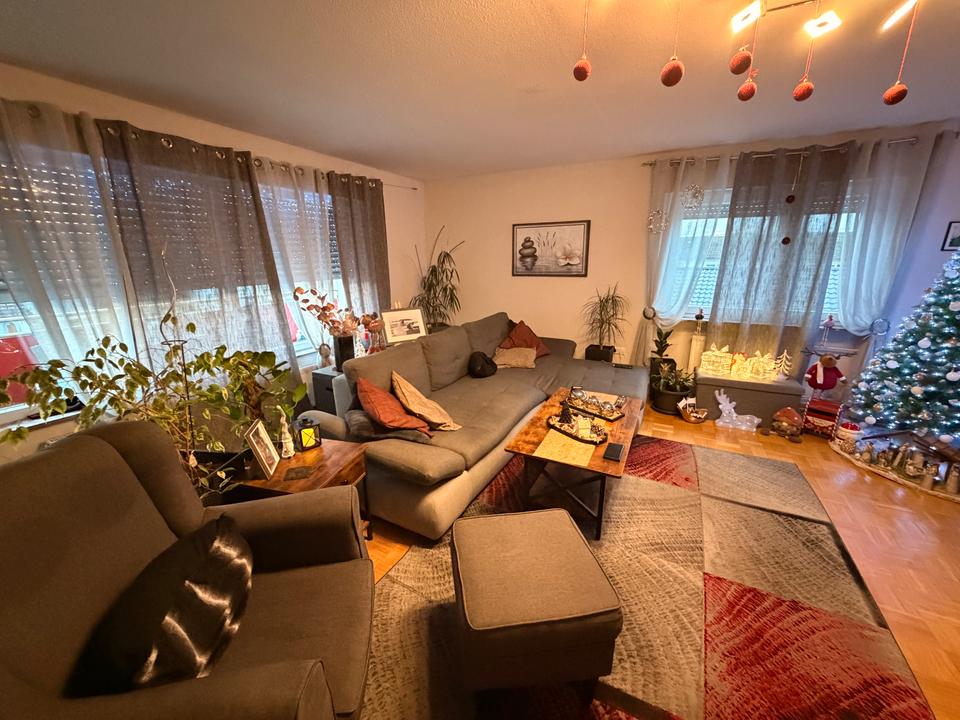 Thumbnail-5-Zimmer-Wohnung (125 m²) in der Eppinger Südstadt