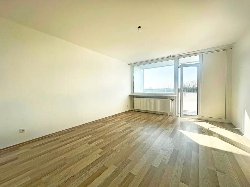 Thumbnail-Helle, gut geschnittene 3-Zimmer-Wohnung mit Balkon