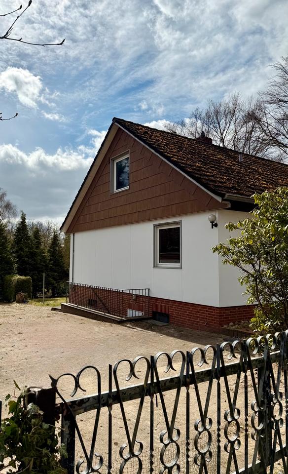 Thumbnail-Haus mit ausgebautem Keller, Garage und großem Südgrundstück