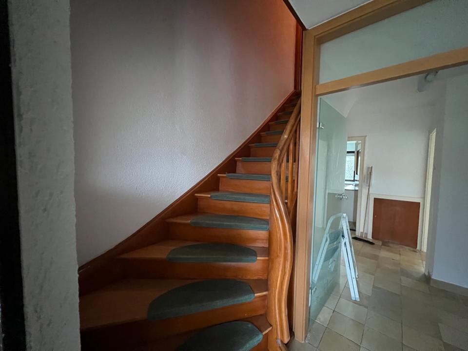 Thumbnail-7 Zimmer Wohnung in Neuried Müllen zu vermieten