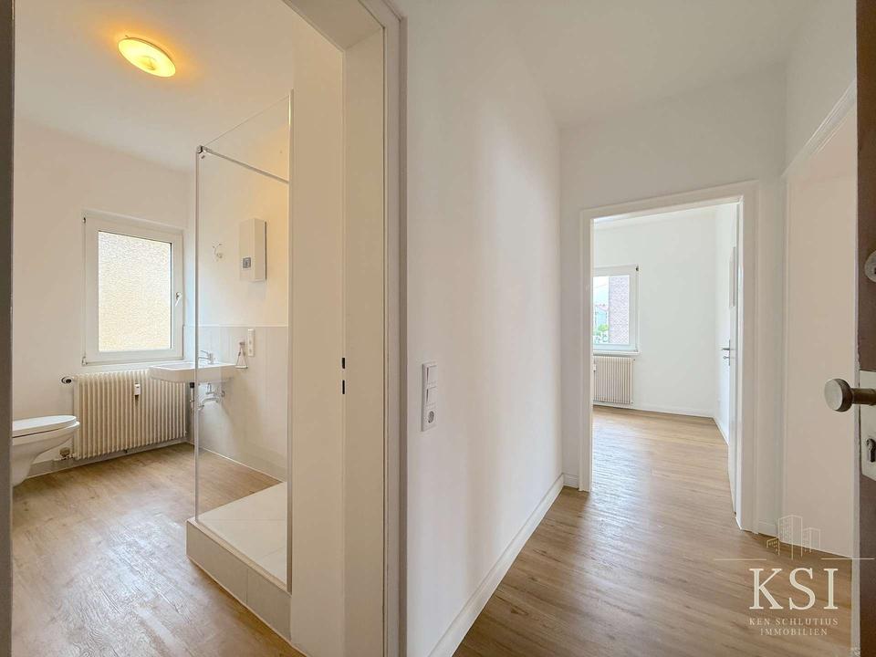 Thumbnail-Moderne 2,5-Zimmer Wohnung! Erstbezug nach Sanierung!