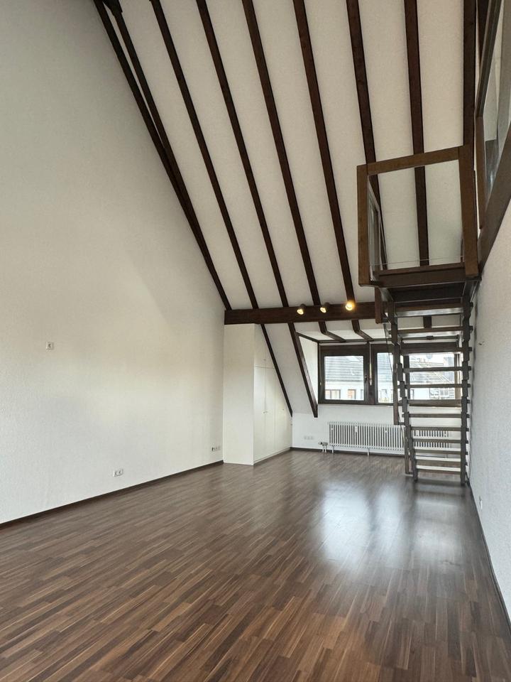 Thumbnail-Geräumige Wohnung im beliebten Stadtteil – Pempelfort!