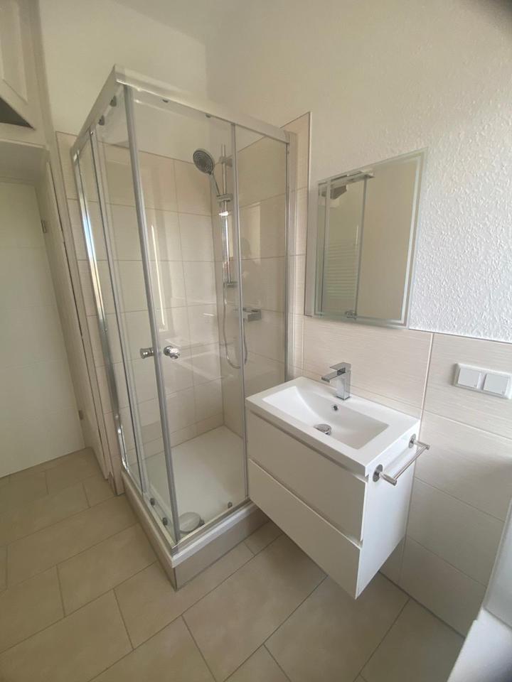 Thumbnail-Sanierte 2 Raum-Wohnung mit Stellplatz (Bezugsfrei)