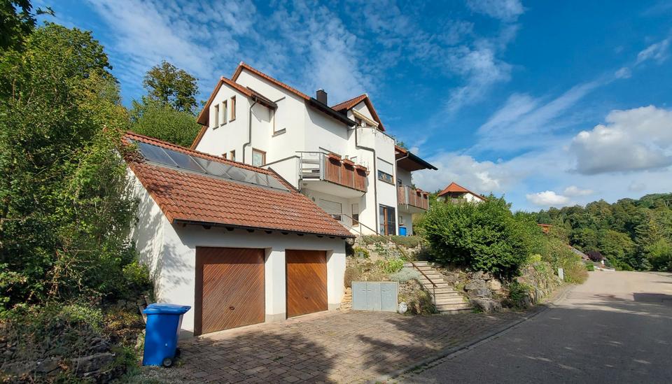 Thumbnail-Haus in Creglingen mit ELW und Doppelgarage, Baujahr 1995