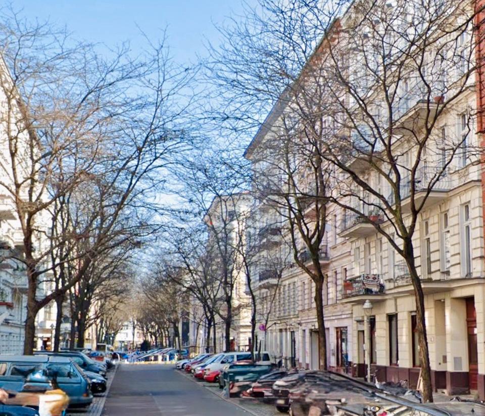 Thumbnail-2-Zimmer-Altbauwohnung in sehr begehrter Kreuzberger Lage