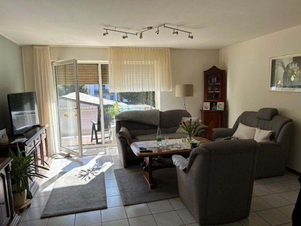 Thumbnail-Schöne 2-Zimmer-Wohnung mit Balkon in MG-Rheydt