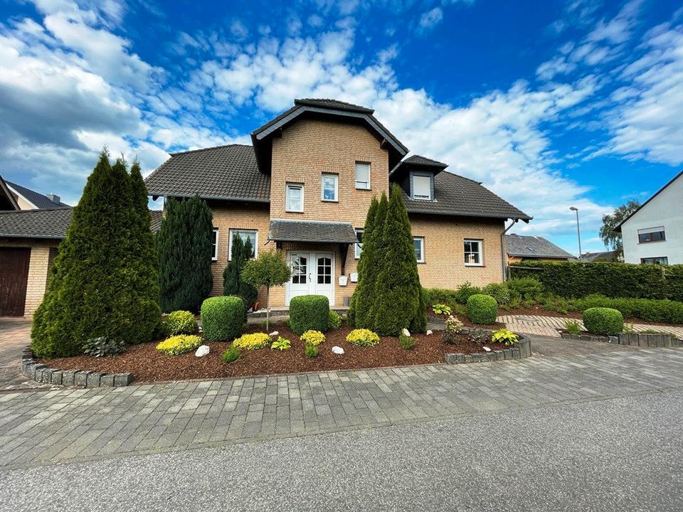 Thumbnail-Zweifamilienhaus in Mörsdorf (provisionsfrei)