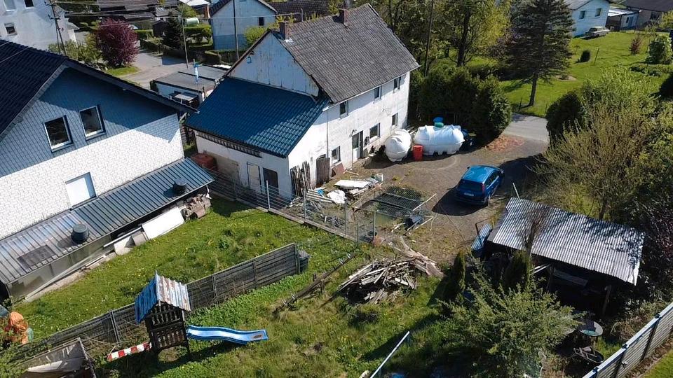 Thumbnail-Einfamilienhaus mit großem Garten