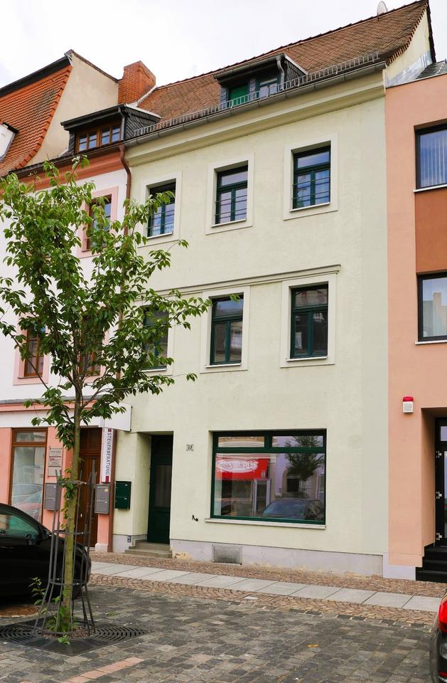 Thumbnail-Reihenmittelhaus mit 3Zi,Küche,Bad und 2 große Zi für Gewerbe