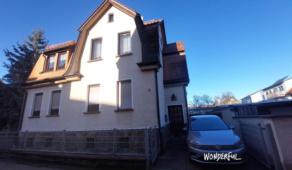 Thumbnail-Gepflegtes Mehrfamilienhaus mit Ausbaupotential