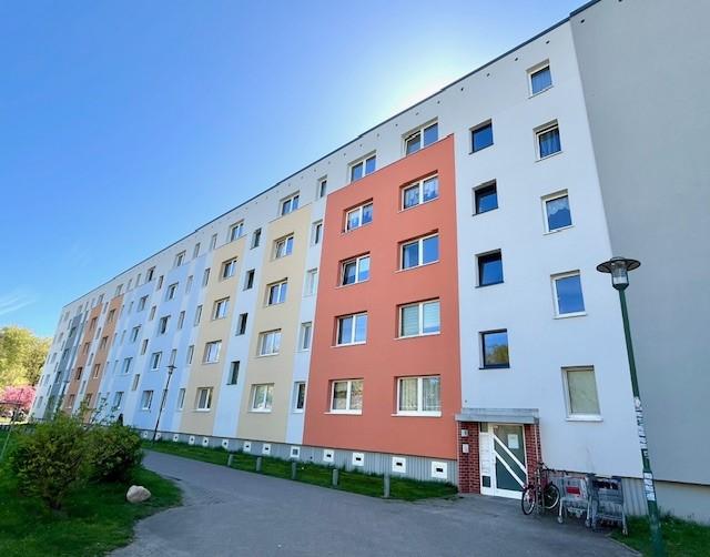 Thumbnail-Helle und geräumige 4 Zimmer Wohnung