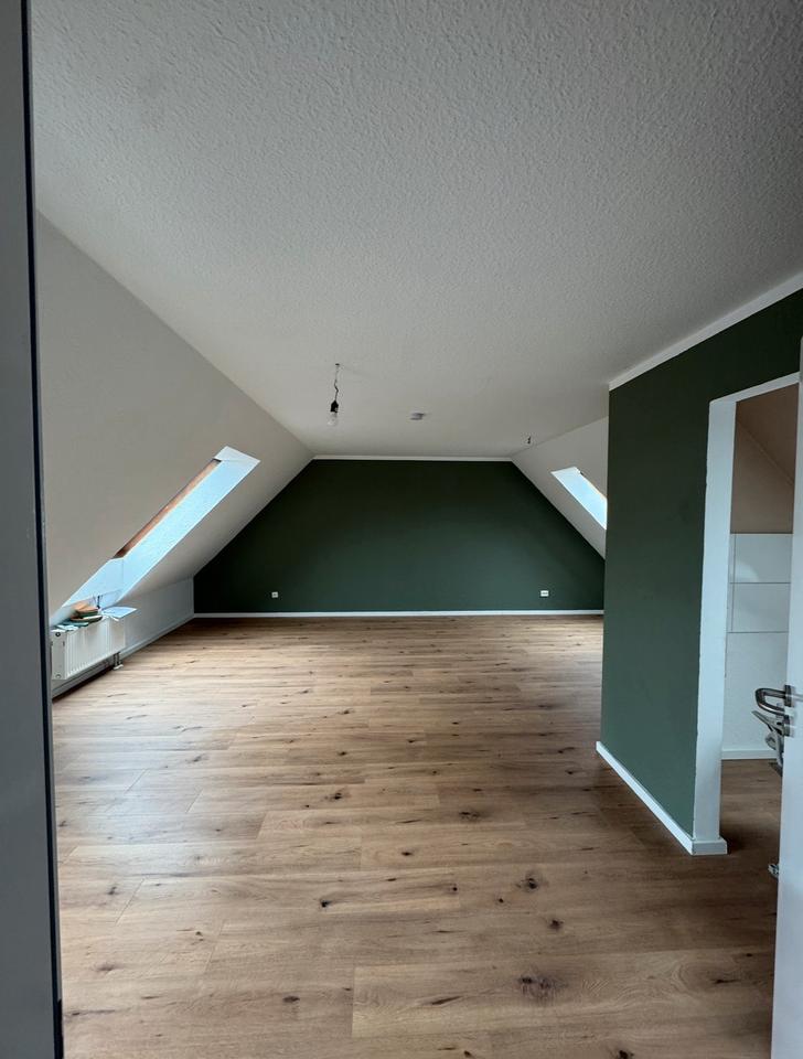 Thumbnail-Schöne 1 Zimmer Dachgeschosswohnung Basdorf