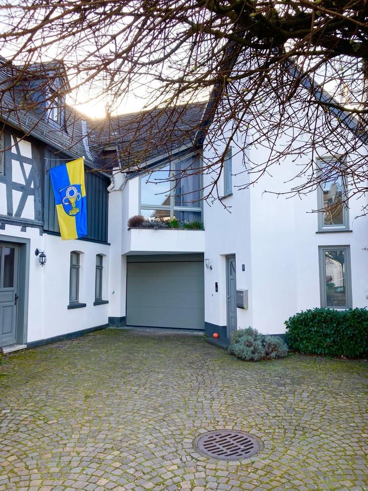 Thumbnail-Schönes Haus in Elz mit Fachwerk zu verkaufen. Privat. Tolle Lage