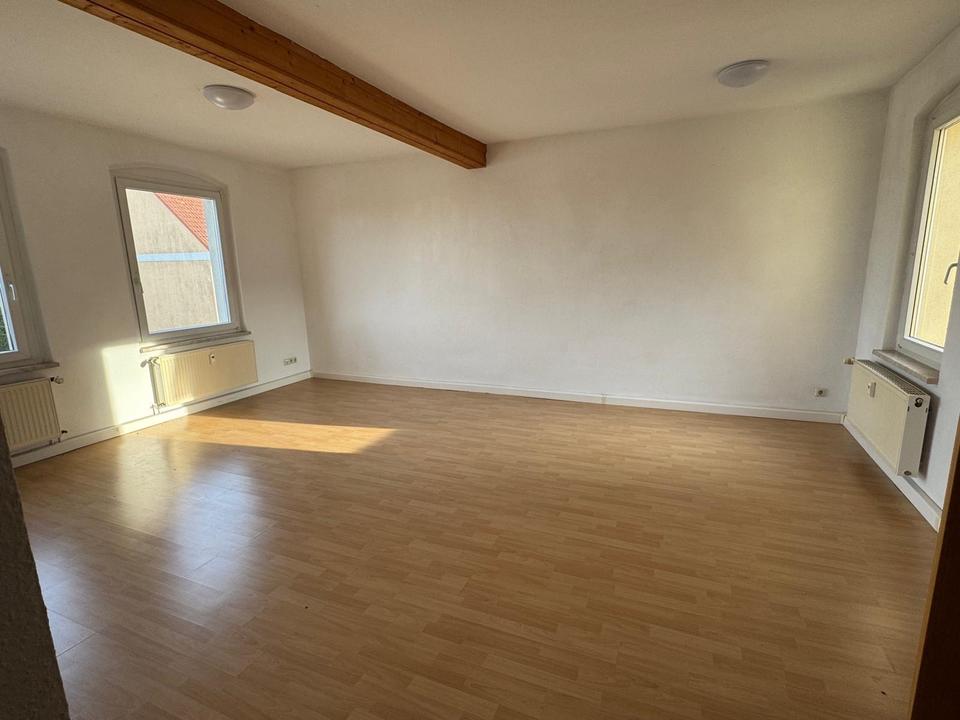 Thumbnail-Schöne 1-Raum-Wohnung mit Tageslichtbad in ruhiger Lage – Apolda