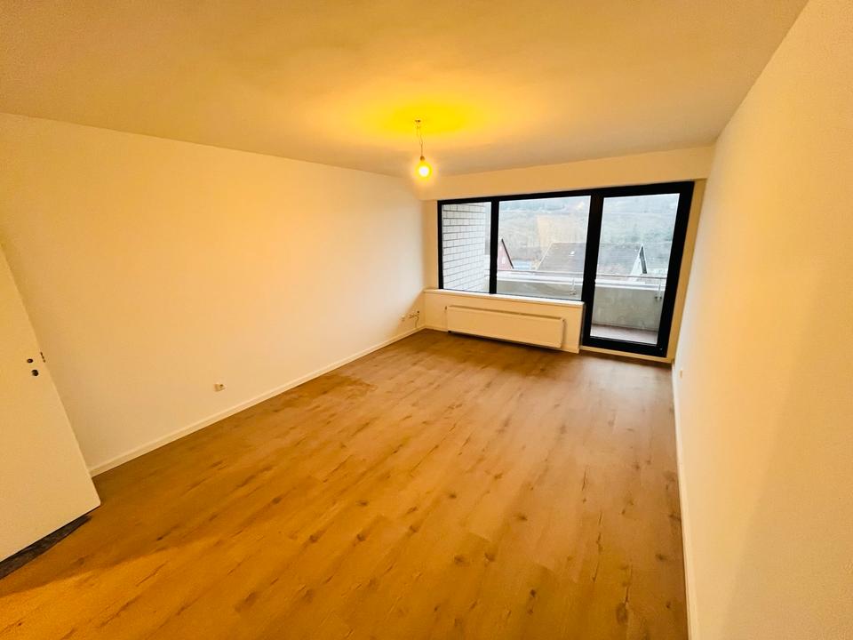 Thumbnail-Ansprechende 2-Zimmer Wohnung mit 63 m2 in Siegen am Giersberg