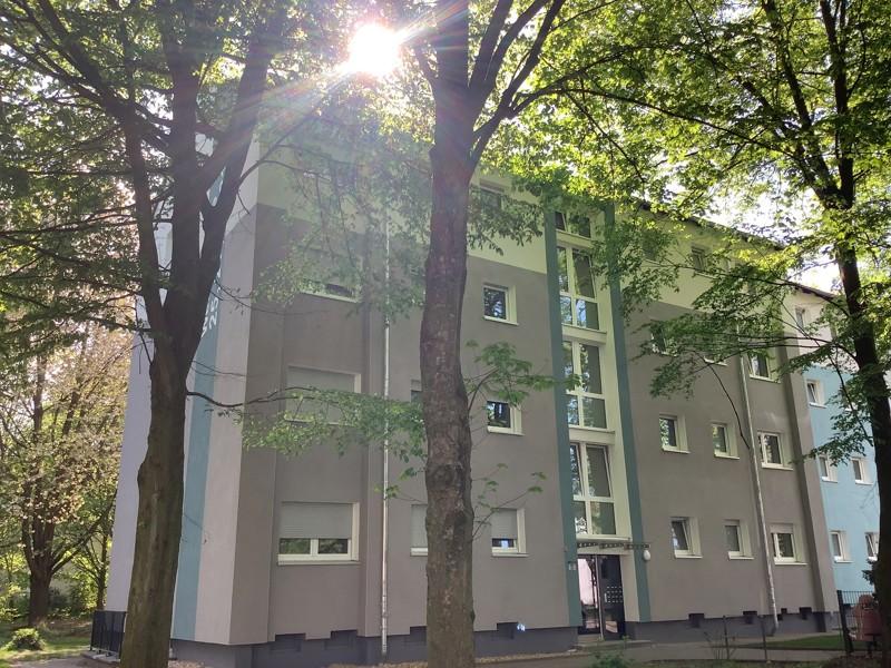 Thumbnail-Schöne 3-Zi.-Whg. mit Balkon