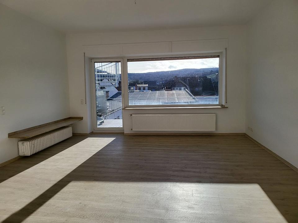 Thumbnail-Helle 4-Zimmer-Wohnung + hochwertige Einbauküche City Ahrweiler