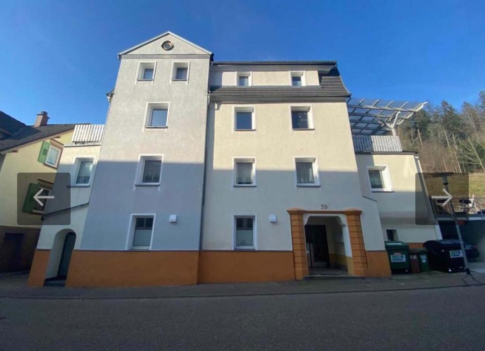 Thumbnail-Geräumige 4-Zimmer-Wohnung in Bad Wildbad, Ideal für Familien