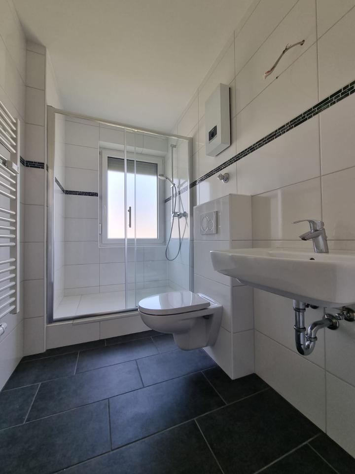 Thumbnail-Ruhige Wohnlage mit zentraler Anbindung! Umfangreich renovierte 2-Zimmer-Wohnung mit Balkon