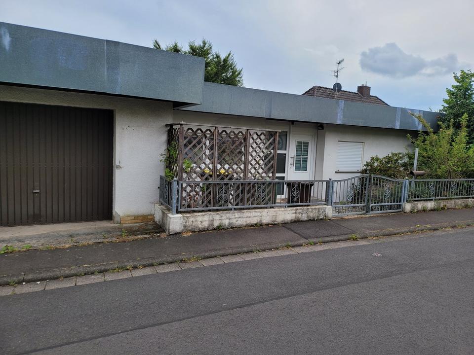 Thumbnail-Einfamilienhaus mit Einliegerwohnung