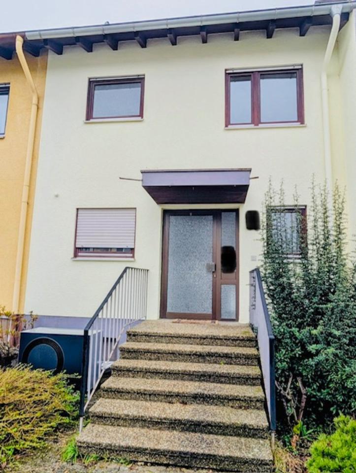 Thumbnail-Reihenhaus mit Garten in Heidelsheim: Erstbezug nach Renovierung