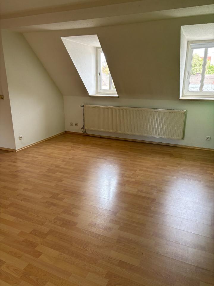 Thumbnail-2 Zimmer Dachgeschosswohnung im Stadtzentrum von Weiden