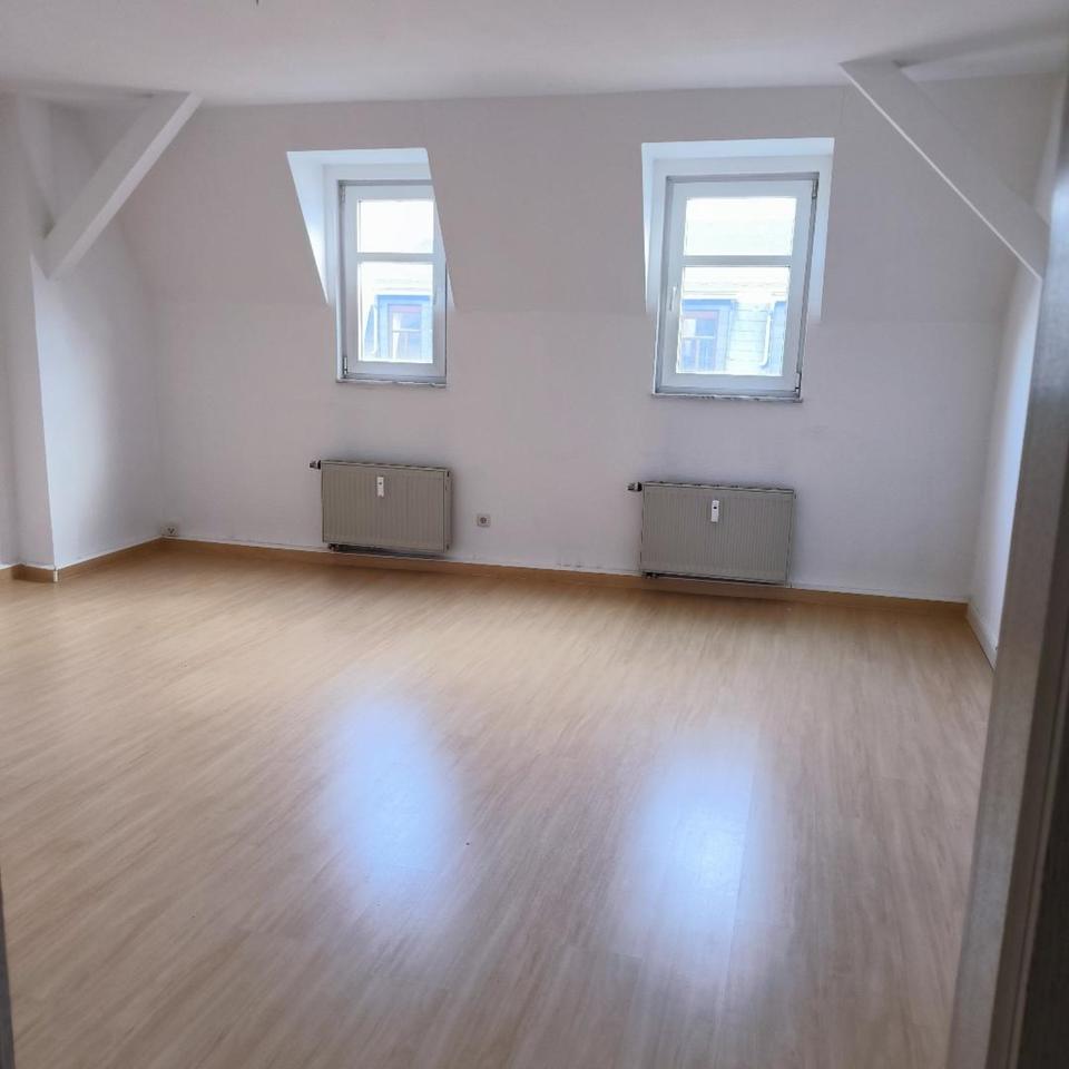 Thumbnail-3 Zimmer DG Wohnung in Plauen Leissner Str
