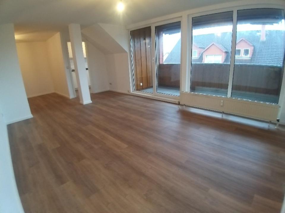 Thumbnail-Helle Dachgeschosswohnung mit Loggia in Gr. Berkel