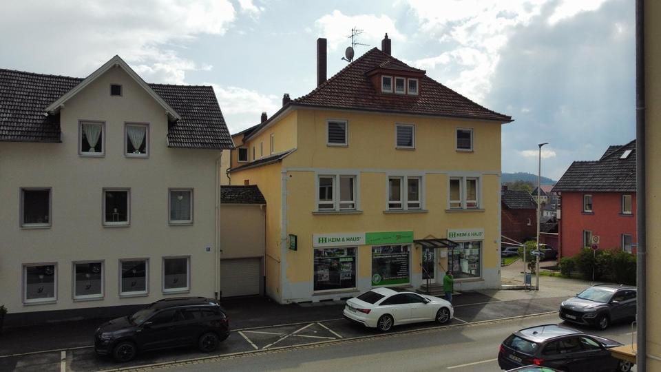 Thumbnail-Gemütliche drei Zimmerwohnung mit zwei Balkonen