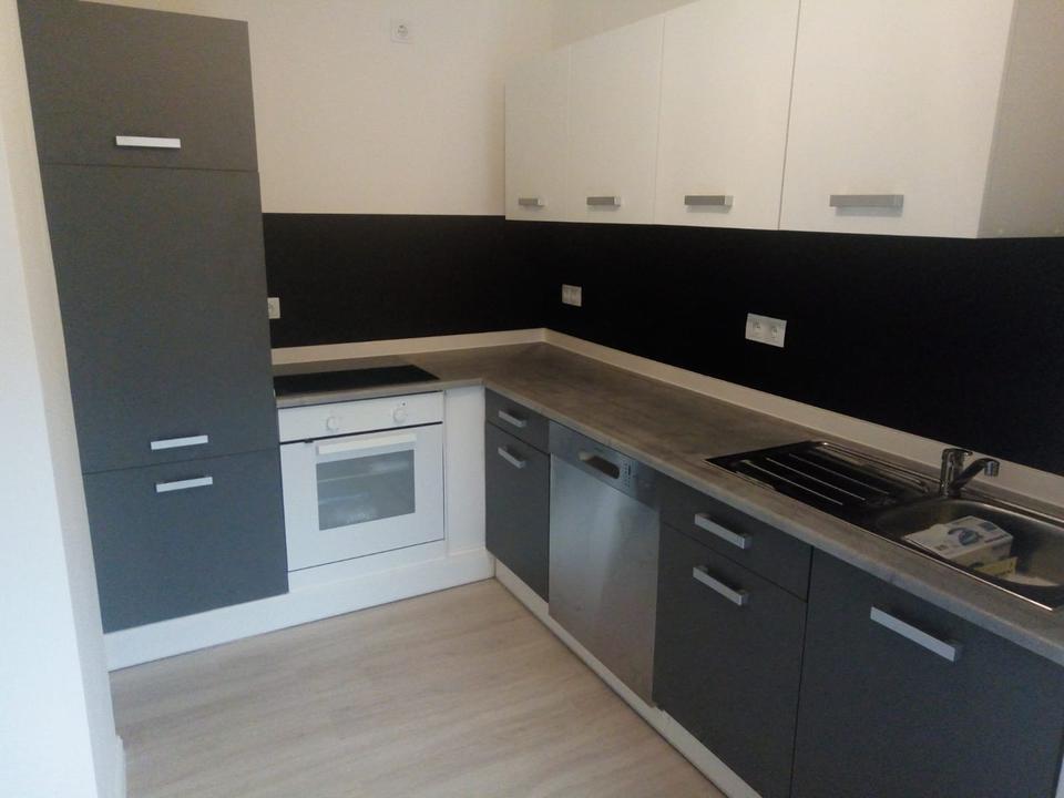 Thumbnail-*Schöne 3 Zimmer Erdgeschosswohnung im Zentrum von Ludwigslust*