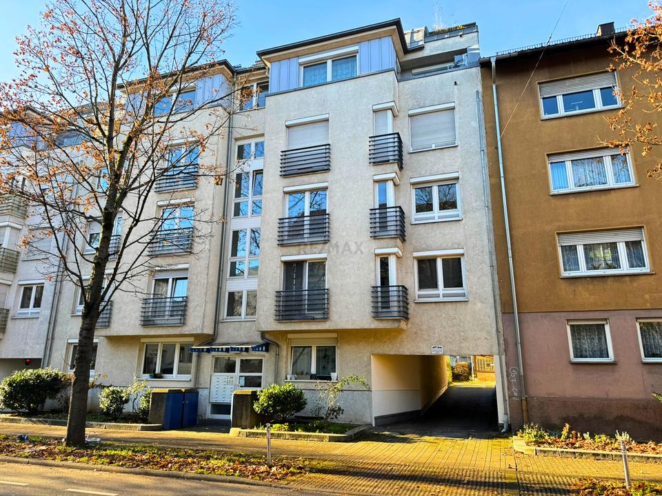 Thumbnail-Möblierte Zwei Zimmer Wohnung mit Balkon und Stellplatz