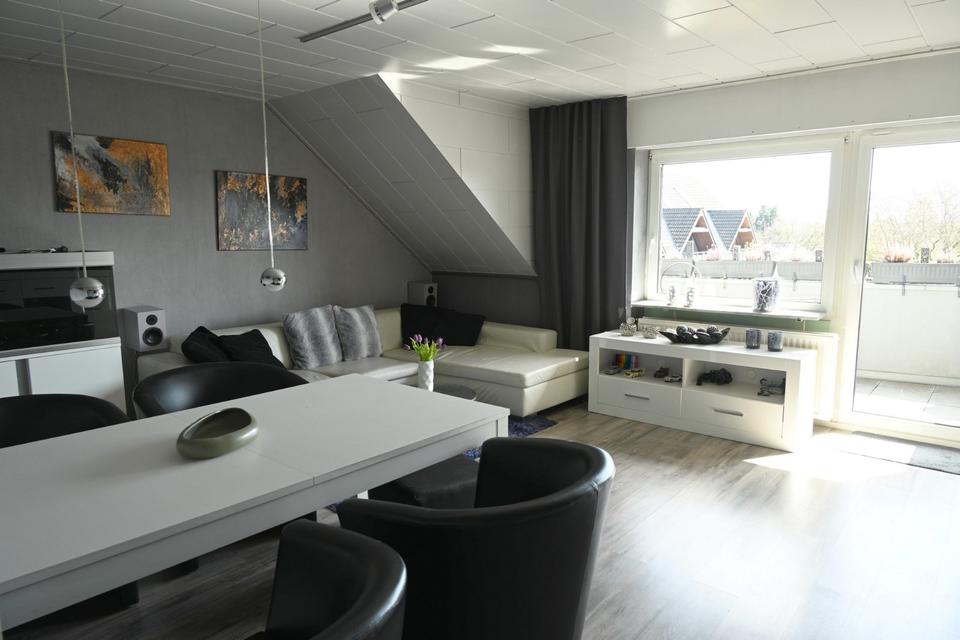 Thumbnail-provisionsfreie 3,5‑Zimmer‑Dachgeschosswhg in Schwafheim