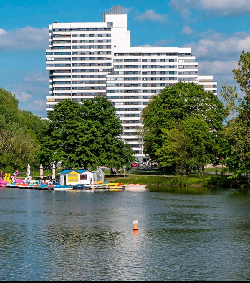 Thumbnail-Wohnung in 13 Etage direkt am See Nürnberg