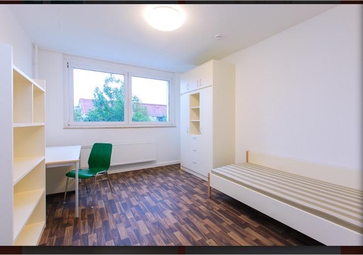 Thumbnail-Nachmieterin für 1- Zi. in einer 2-Zi-Wohnung( für Frauen)