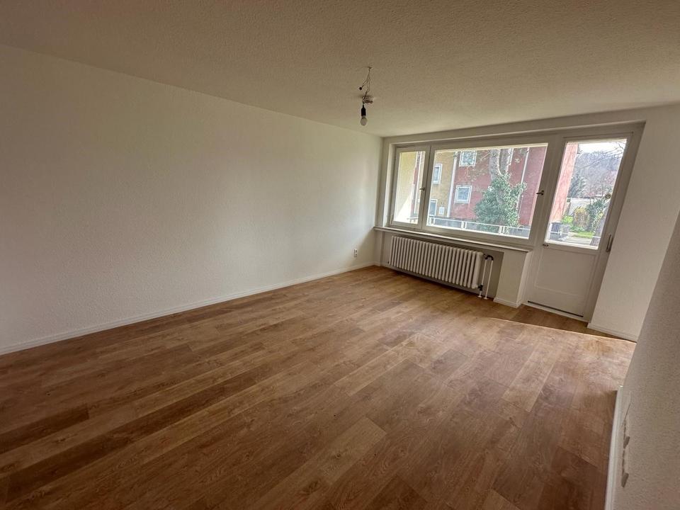 Thumbnail-Wunderschöne Wohnung mit Balkon. Sie müssen nur noch einziehen.