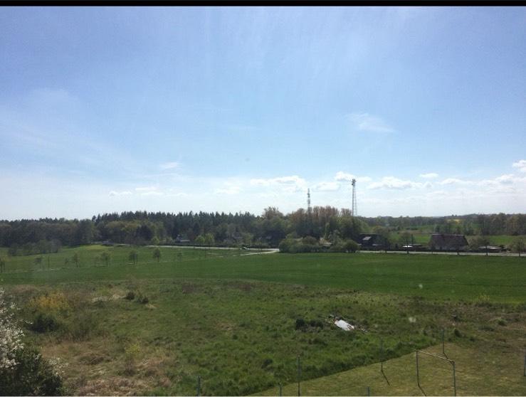 Thumbnail-Herrlicher Ausblick 2 Zimmer Dachgeschosswohnung Jobcenterfähig
