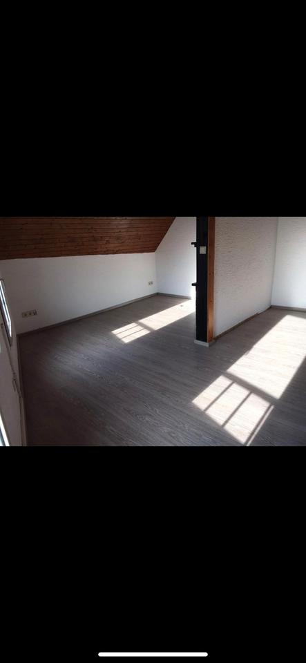 Thumbnail-Gemütliche 1-Zimmer Wohnung in Horchheim mit Küche 30qm2