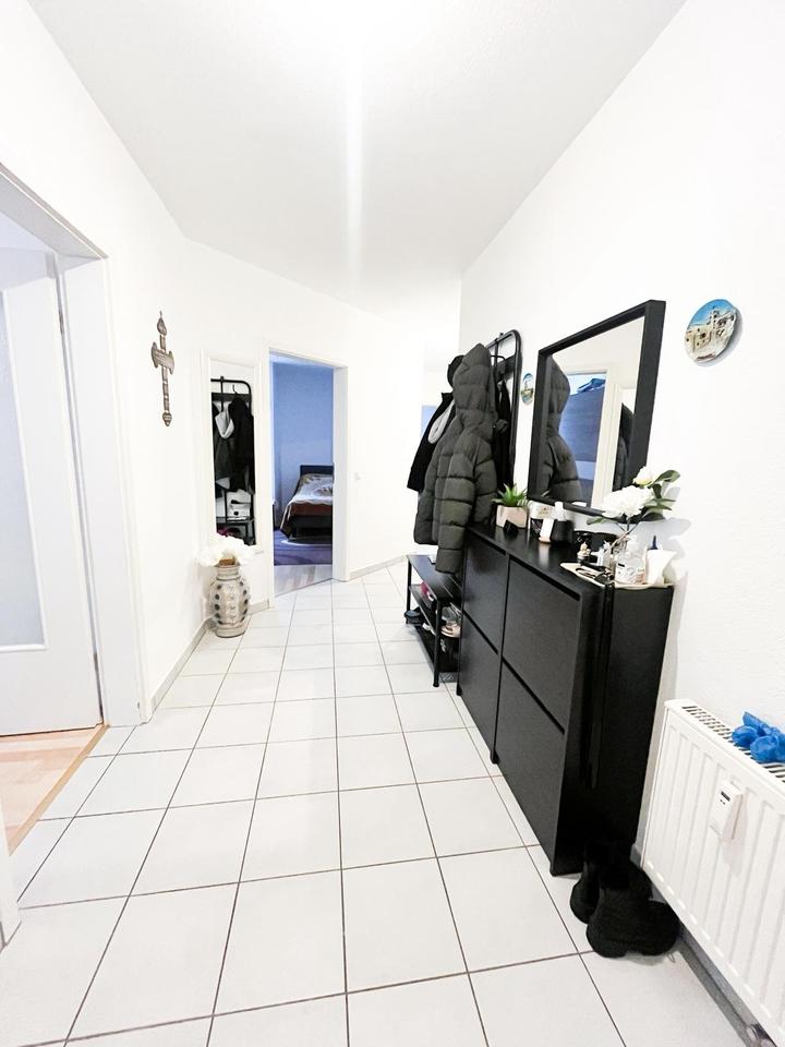 Thumbnail-3-ZKB Wohnung mit Balkon