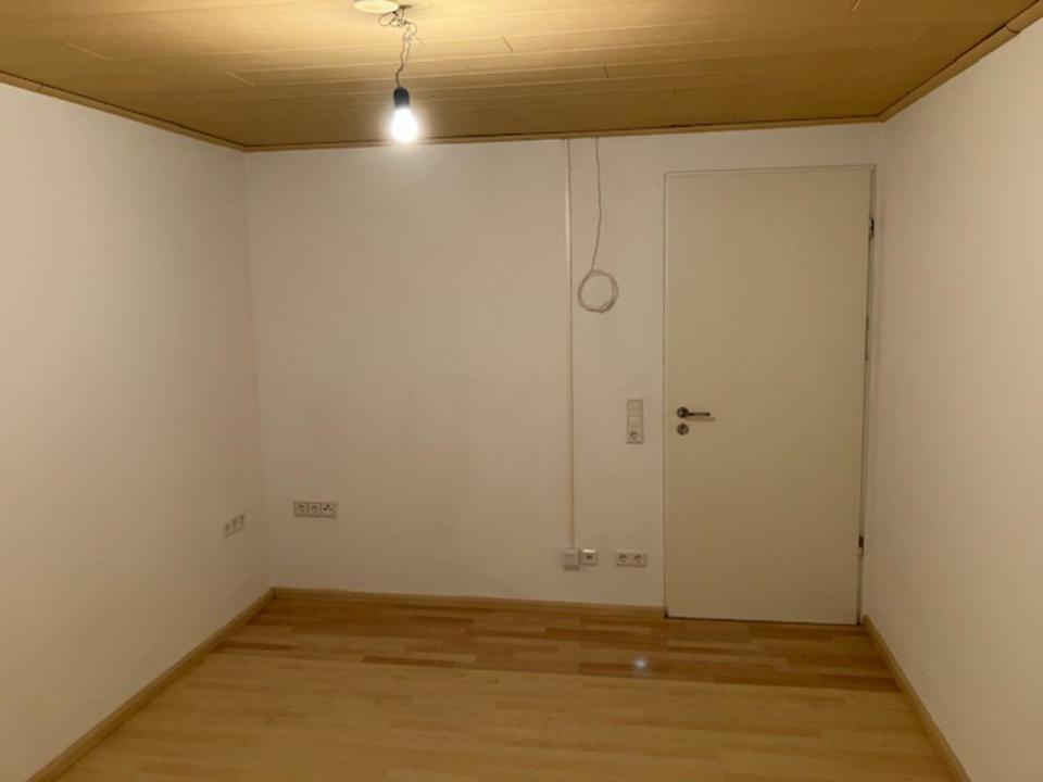 Thumbnail-3 Zimmerwohnung im UG zu vermieten